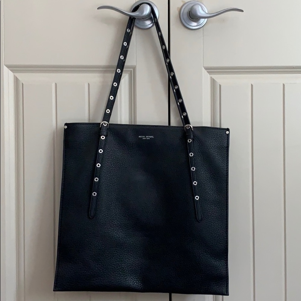 Henri Bendel Accordion black leather purse